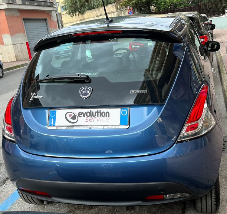 Lancia Ypsilon